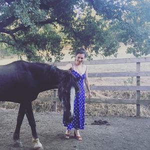 Meet your Posher, Madalyn